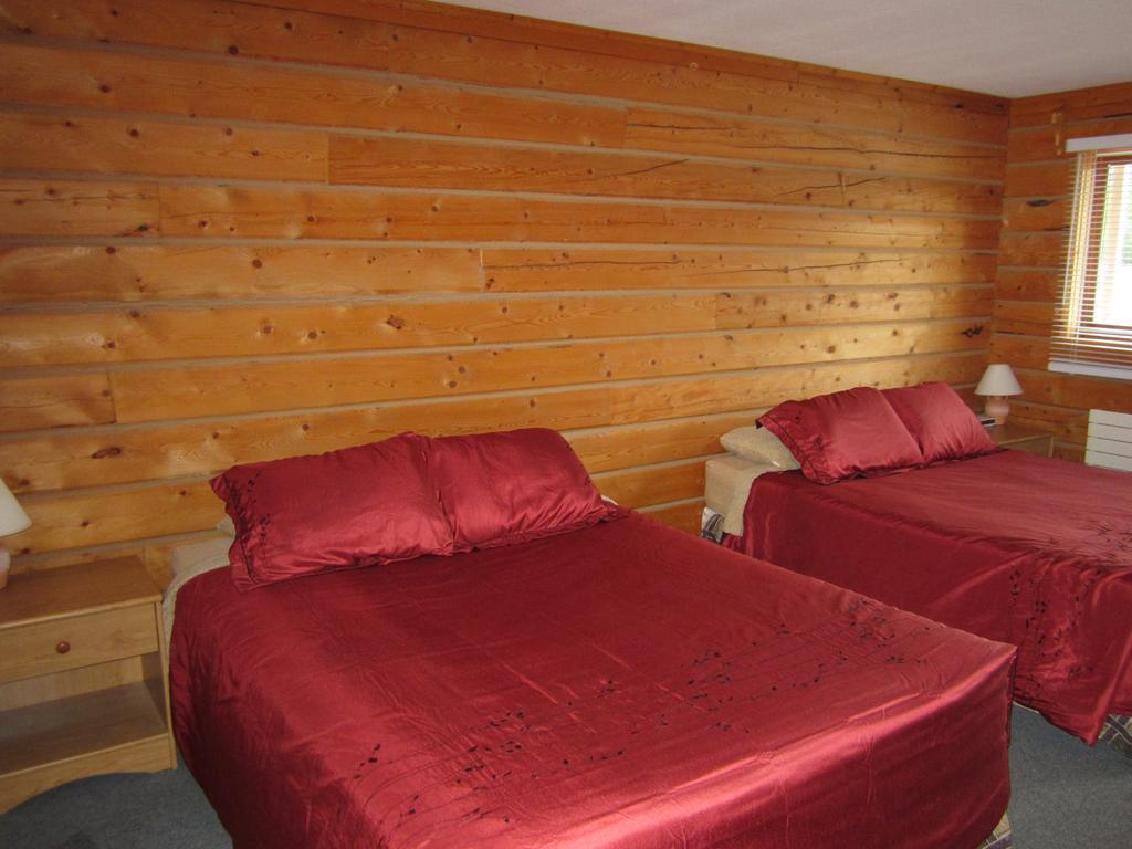 Spirit Lake Lodge Вайтгорс Номер фото