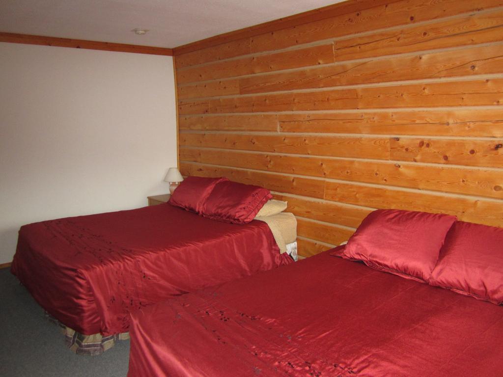 Spirit Lake Lodge Вайтгорс Номер фото
